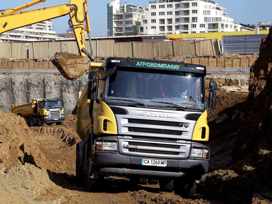  Scania P380 8x4 Tipper 2004 года  (фото 1 из 6)
